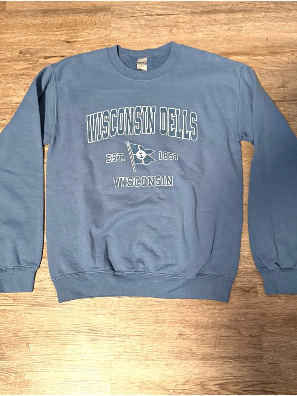 Wisconsin Dells Crewneck Sweatshirt - Light Blue